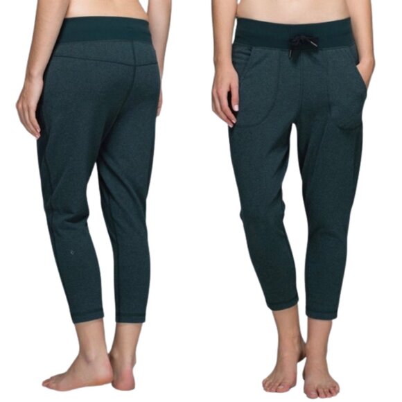Lululemon Free Fall Crop Pant 8 - Picture 1 of 5